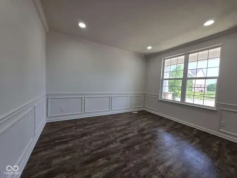 4422 Voyageur Way Carmel IN 46074