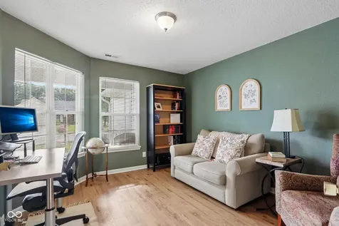 12198 Rambling Road Fishers IN 46037