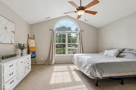 12198 Rambling Road Fishers IN 46037