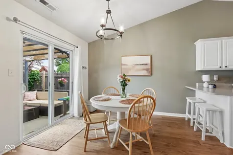 12198 Rambling Road Fishers IN 46037