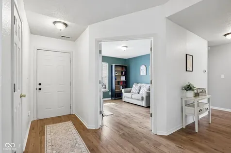 12198 Rambling Road Fishers IN 46037