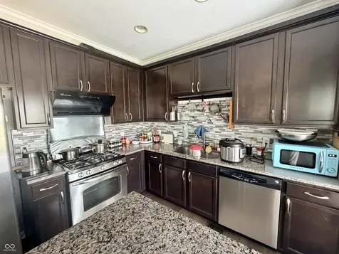6361 Central Boulevard Whitestown IN 46075
