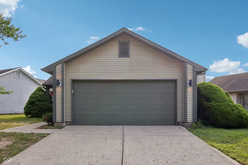 4027 Eagle Cove West Drive Indianapolis IN 46254