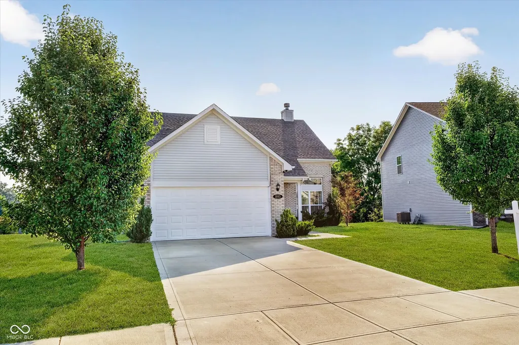 1893 Osman Drive Avon IN 46123