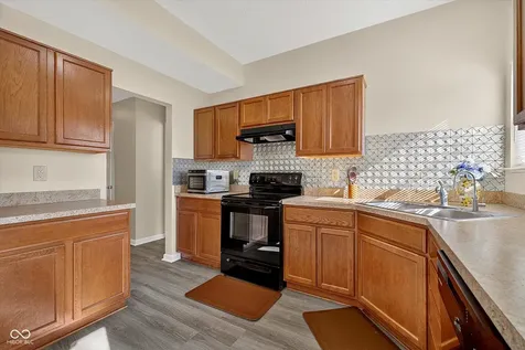 1893 Osman Drive Avon IN 46123
