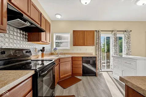1893 Osman Drive Avon IN 46123