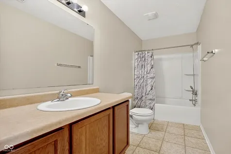 1893 Osman Drive Avon IN 46123