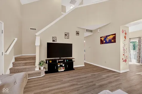 1893 Osman Drive Avon IN 46123