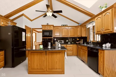 11250 Regency Lane Carmel IN 46033