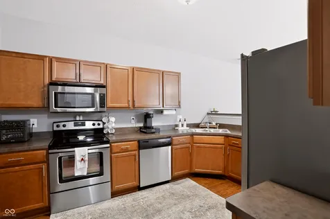12135 Scoria Drive Fishers IN 46038