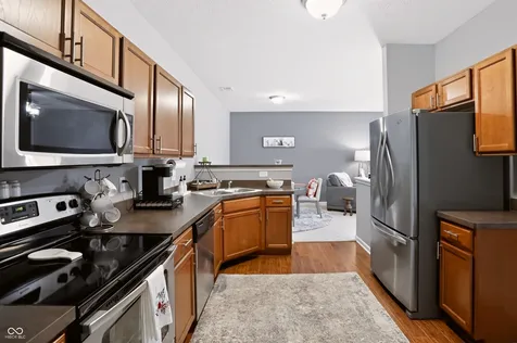 12135 Scoria Drive Fishers IN 46038