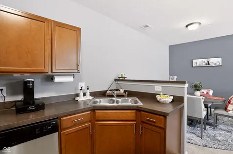 12135 Scoria Drive Fishers IN 46038