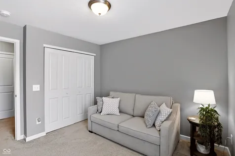12135 Scoria Drive Fishers IN 46038