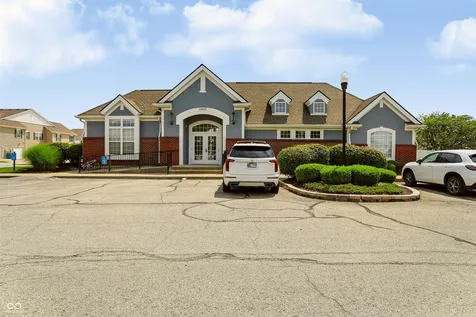 12135 Scoria Drive Fishers IN 46038