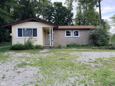 8950 W Georgetown Columbus IN 47201