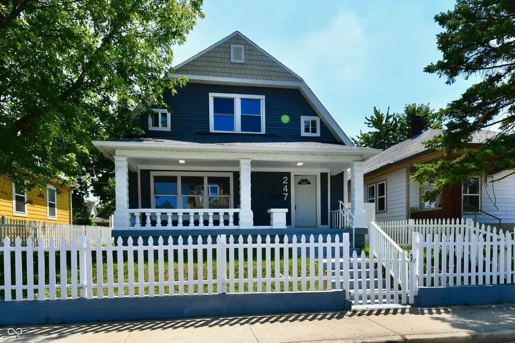 247 Hendricks Place Indianapolis IN 46201