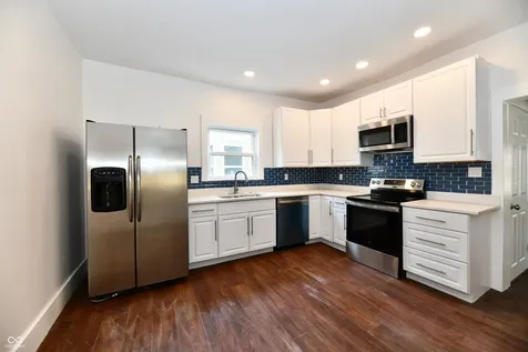 247 Hendricks Place Indianapolis IN 46201