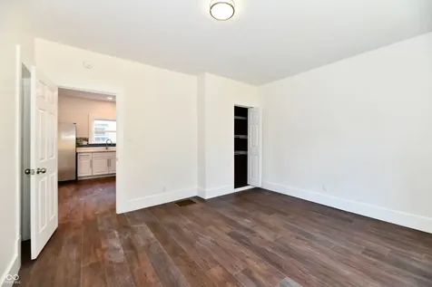 247 Hendricks Place Indianapolis IN 46201