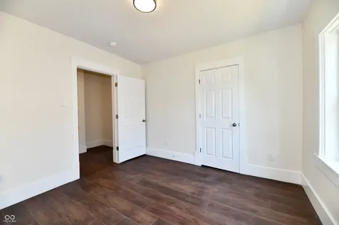 247 Hendricks Place Indianapolis IN 46201