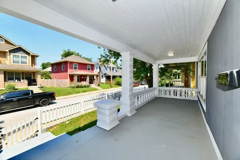 247 Hendricks Place Indianapolis IN 46201