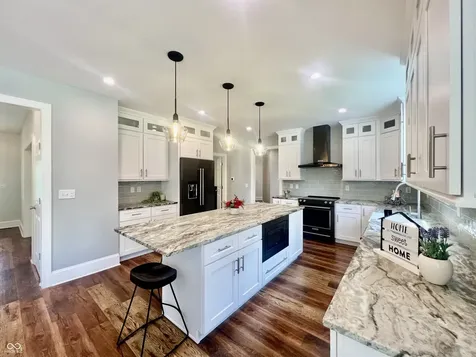 4381 S 550 W Columbus IN 47201