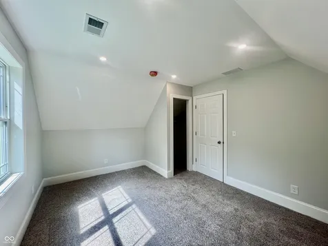 4381 S 550 W Columbus IN 47201