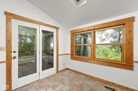 159 Redbud Lane Nashville IN 47448