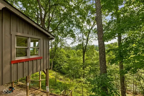159 Redbud Lane Nashville IN 47448