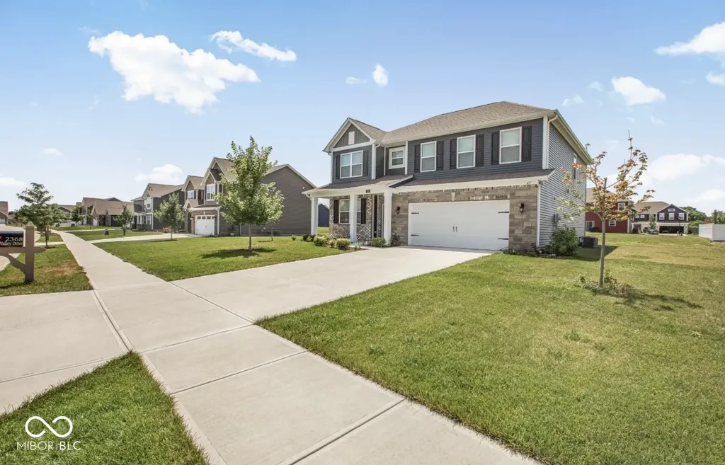 2368 Pine Valley Drive Plainfield IN 46168