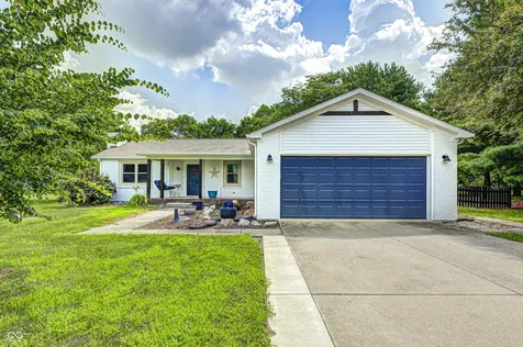 13481 Greenview Circle Noblesville IN 46060