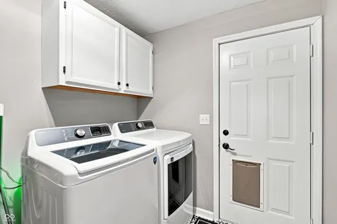 13481 Greenview Circle Noblesville IN 46060