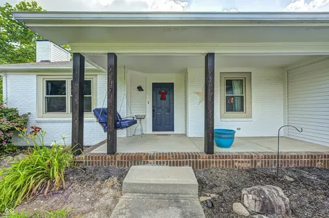 13481 Greenview Circle Noblesville IN 46060