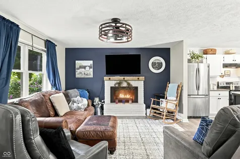 13481 Greenview Circle Noblesville IN 46060