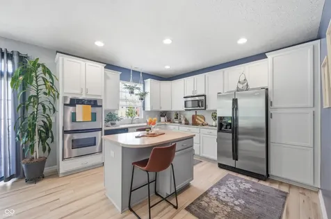 2386 The Springs Drive Indianapolis IN 46260