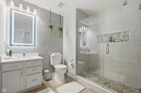 2386 The Springs Drive Indianapolis IN 46260