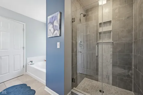 2386 The Springs Drive Indianapolis IN 46260
