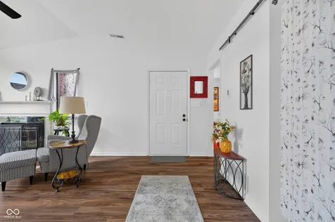 9320 Oak Run East Drive Indianapolis IN 46260