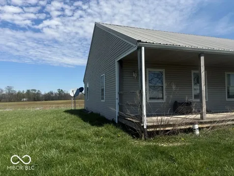 3602 E 1100 Road S Flat Rock IN 47234