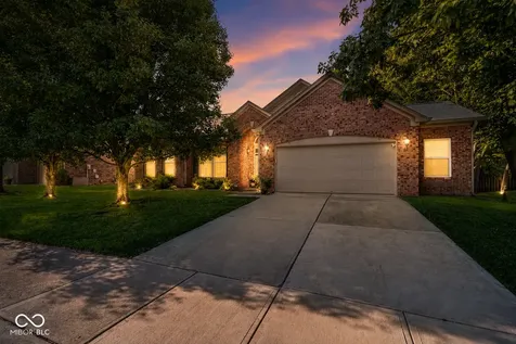 5735 W Port Drive Mccordsville IN 46055