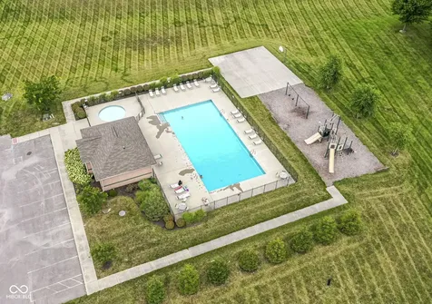 5735 W Port Drive Mccordsville IN 46055