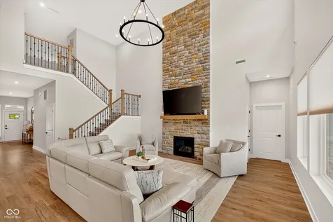 790 Robinson Farm Way Westfield IN 46074