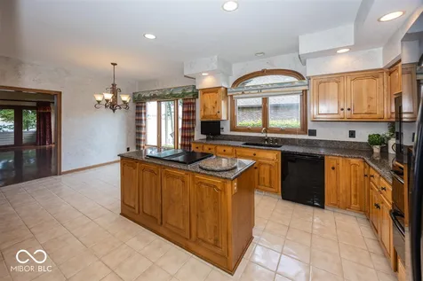 7270 Oak Cove Lane Noblesville IN 46062