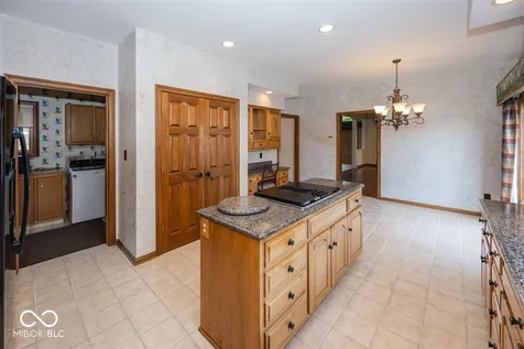7270 Oak Cove Lane Noblesville IN 46062