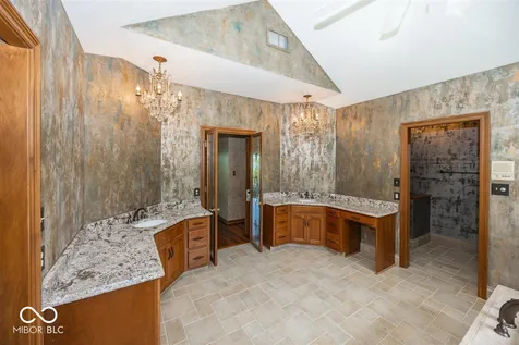 7270 Oak Cove Lane Noblesville IN 46062