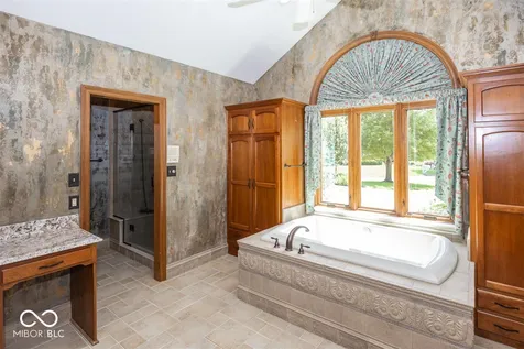 7270 Oak Cove Lane Noblesville IN 46062