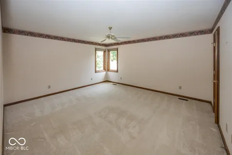 7270 Oak Cove Lane Noblesville IN 46062
