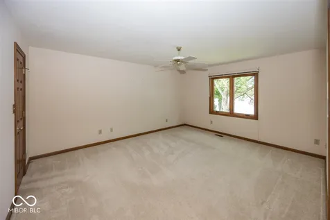 7270 Oak Cove Lane Noblesville IN 46062