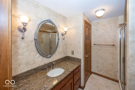 7270 Oak Cove Lane Noblesville IN 46062