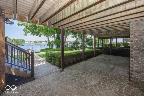 7270 Oak Cove Lane Noblesville IN 46062