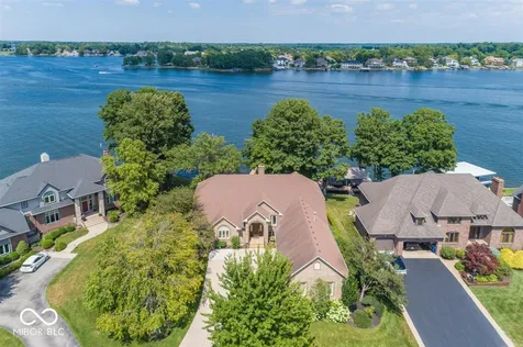7270 Oak Cove Lane Noblesville IN 46062